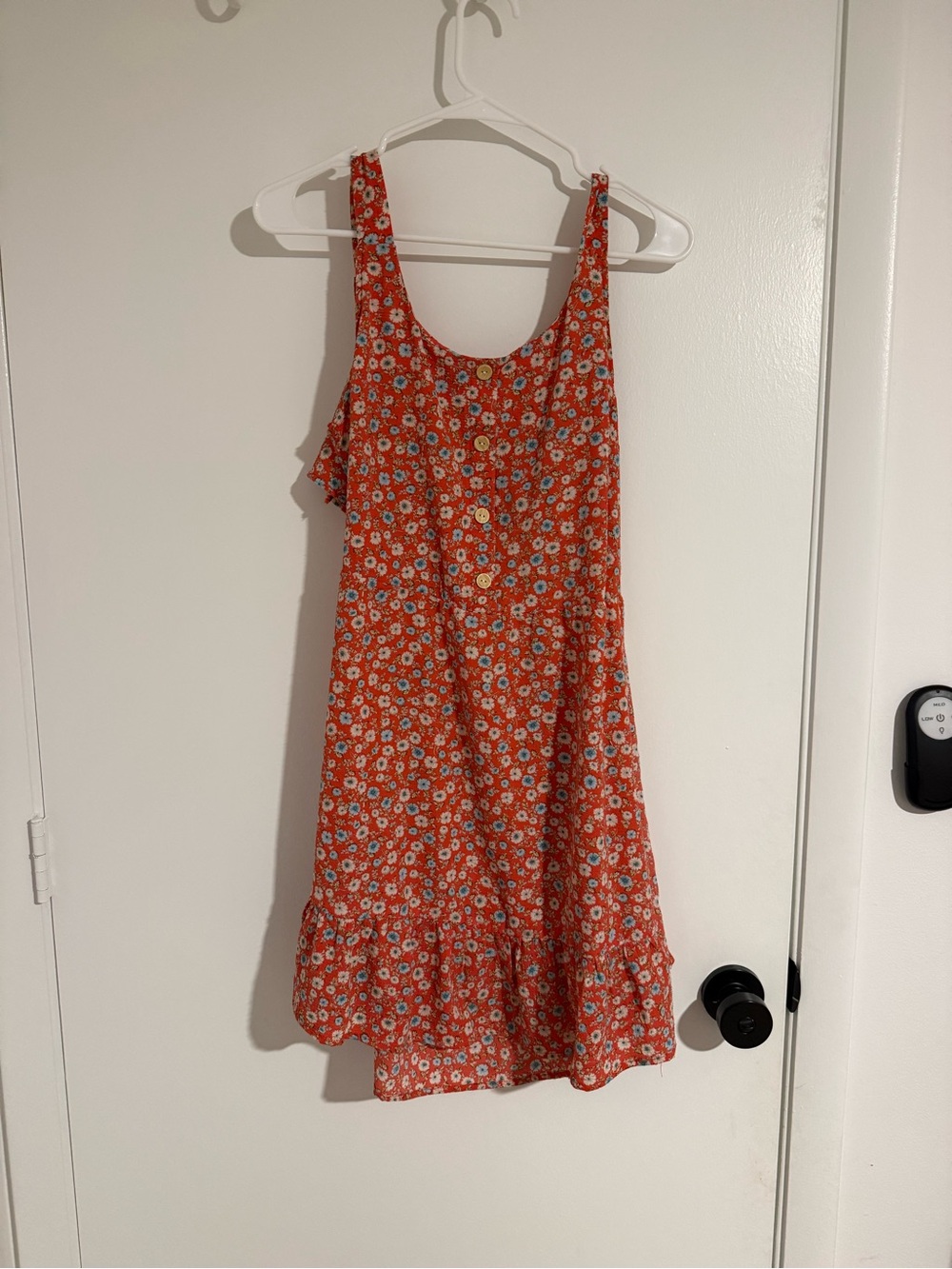 Monteau Coral Floral Sundress with White & Light Blue Daisies Size M